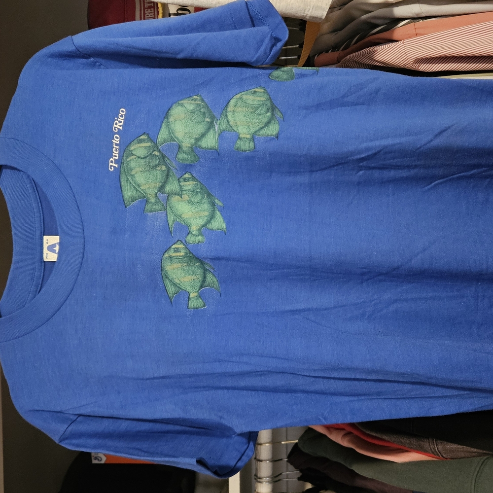 80's Vintage Puerto Rico Angelfish Graphic On An American Projects Tee